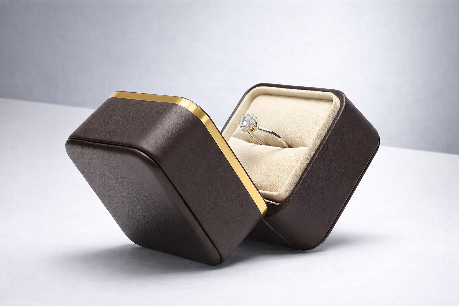 Single and double slot ring boxes